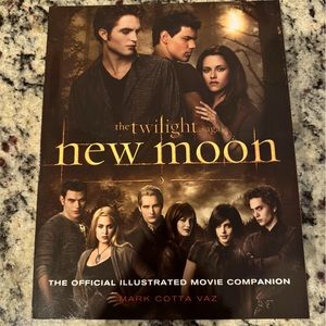 🐺🌙The Twilight Saga New Moon Illustrated Book 🧛